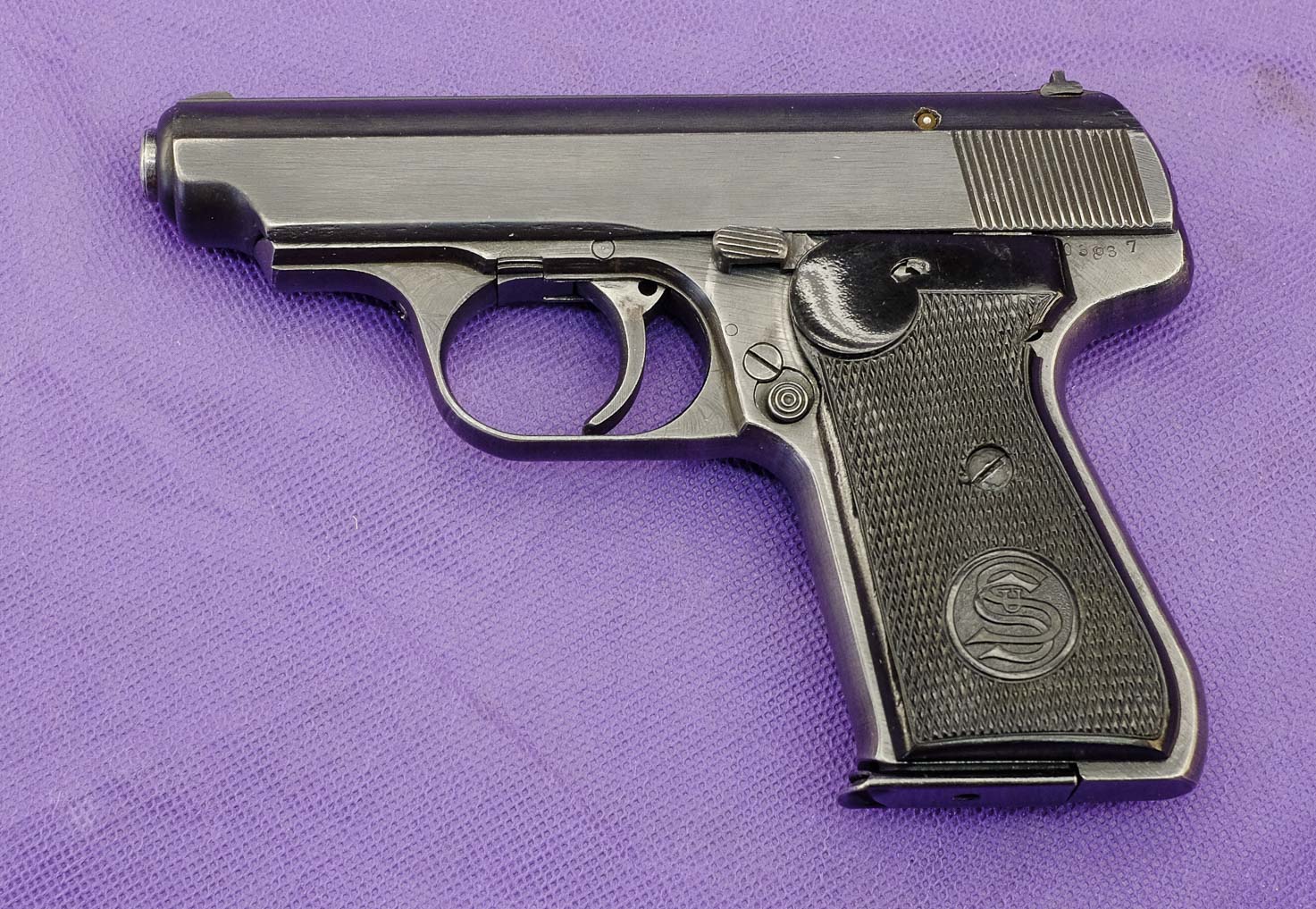 Sauer 38H 32 acp Nazi WWII second variation