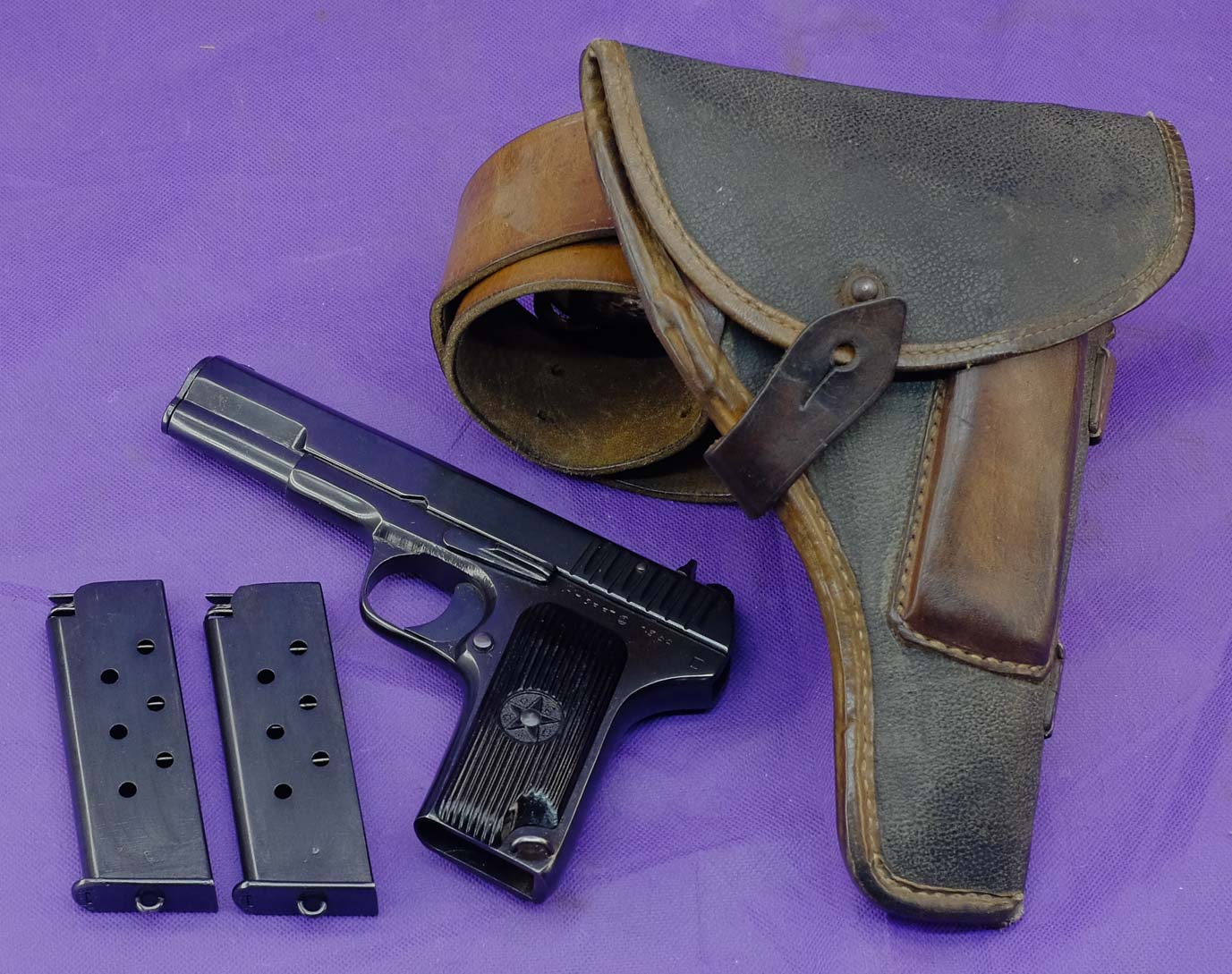Tokarev TT33 1944 Izhevsk with 2 mags and holster Russian